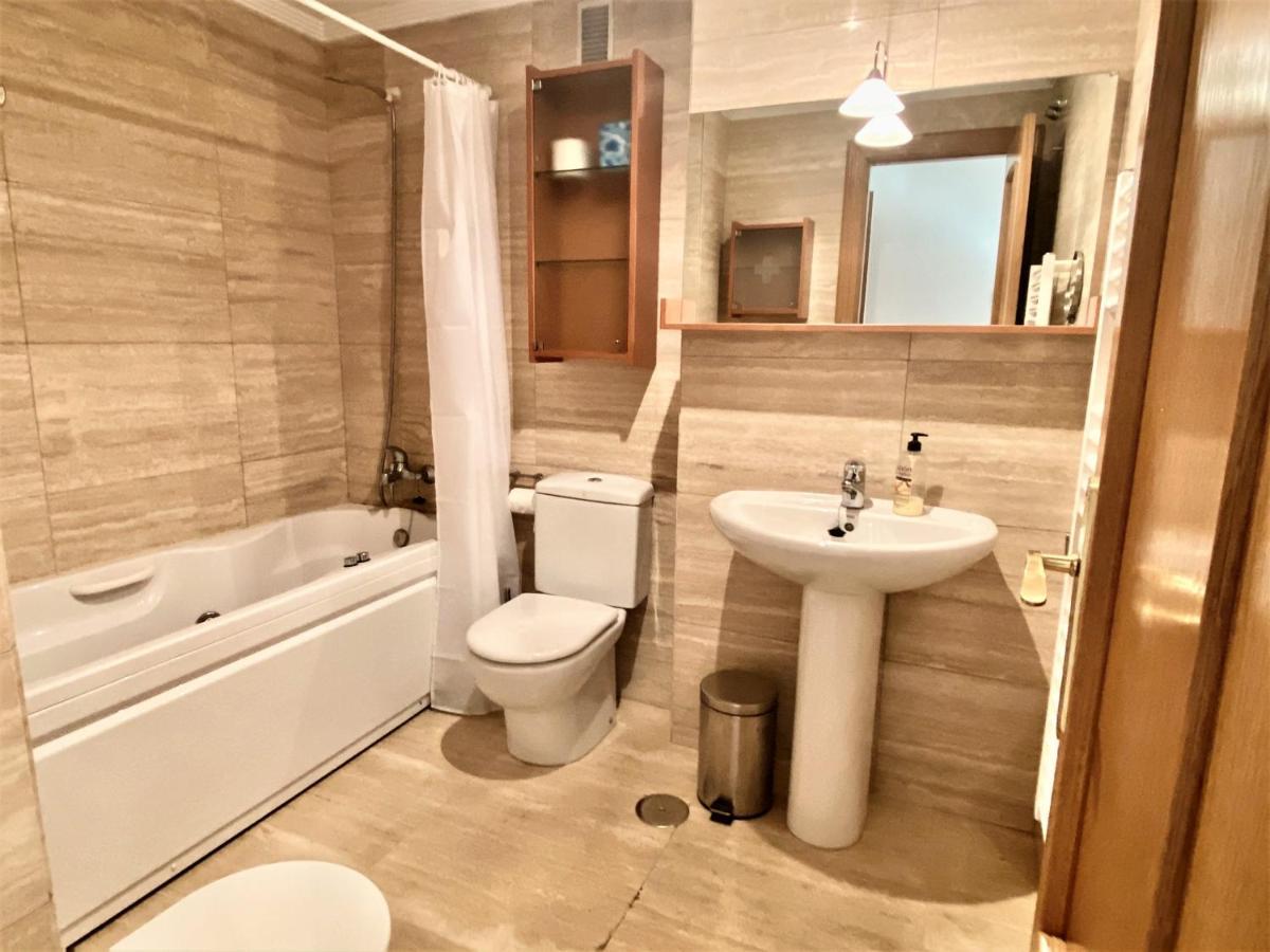 Housingleon - San Marcos Con Garaje Apartment Exterior photo